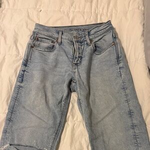 American Eagle Outfitters Light Wash Blue Jeans